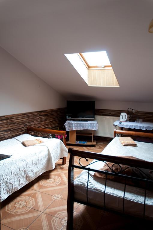 Hotelik Niedzwiadek Радзынь-Подляский Экстерьер фото