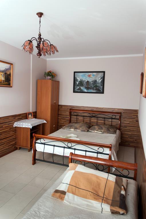 Hotelik Niedzwiadek Радзынь-Подляский Экстерьер фото